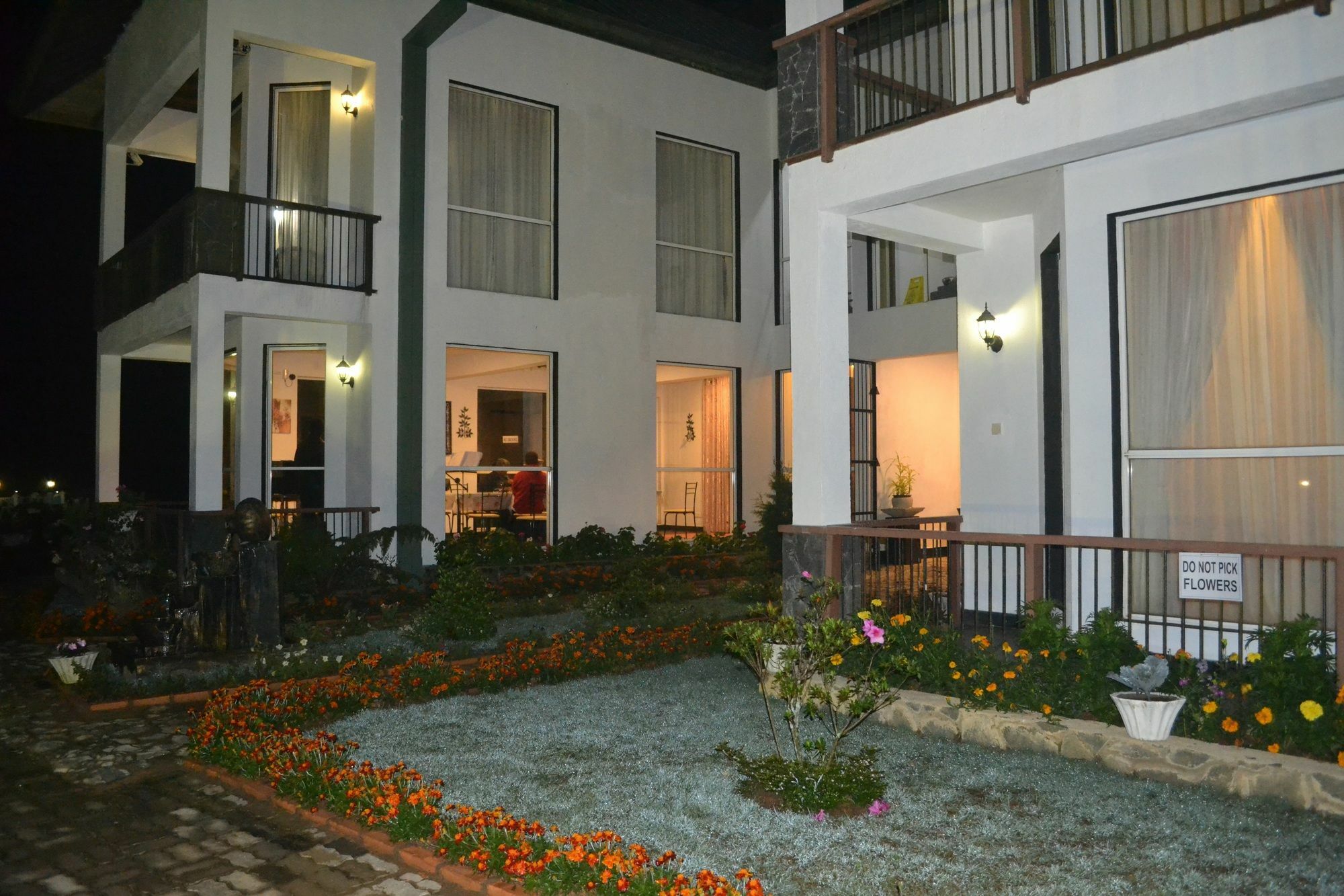 Lake View Comfort Bungalow นูวาราเอลิยา ภายนอก รูปภาพ